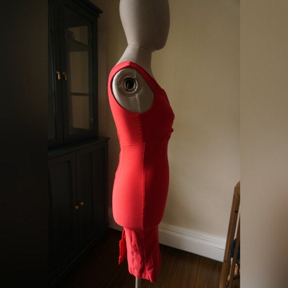 🌹 Rock Steady Red Pin-Up Retro Ruched Bodycon Dress - Size M 💋 - Picture 2 of 5